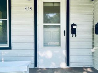 313 7th Ave SE #1, Rochester, MN 55904