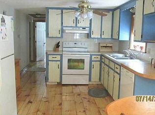 1037 Sisson Rd, Coventry, RI 02827