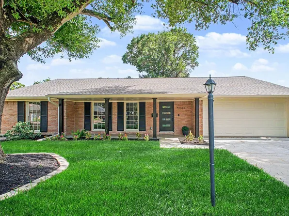 5443 Redstart St, Houston, TX 77096