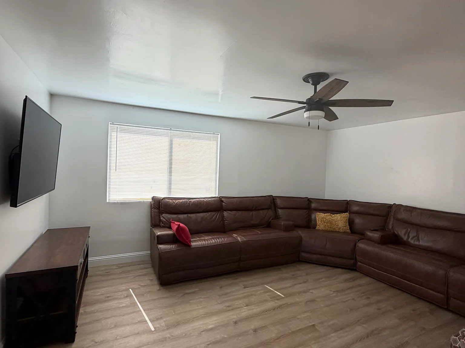 1 bed, $1,900 — Photo 1