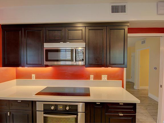 5th image of 1126 N Central Ave Unit 106