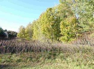 5 Apple Ln, East Jordan, MI 49727