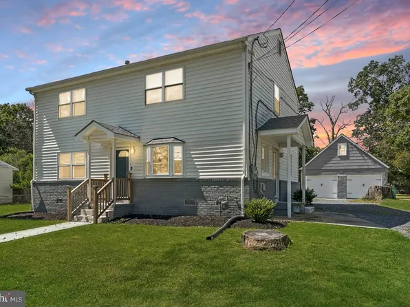9007 Oriley Dr, Clinton, MD 20735