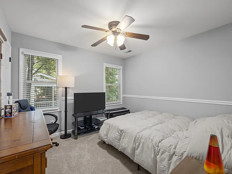 112 Autumn Ridge Dr — Photo 17