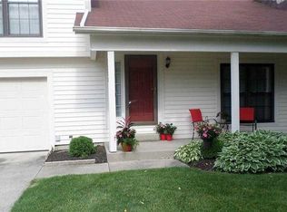 1382 Sanzon Dr, Fairborn, OH 45324