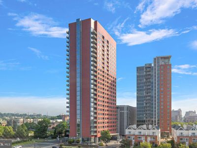 105 Christina Landing Dr APT 2004, Wilmington, DE, 19801