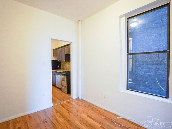 5th image of 326 E 13th St APT 14