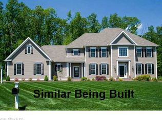 14 Wellesley Ct, Avon, CT 06001