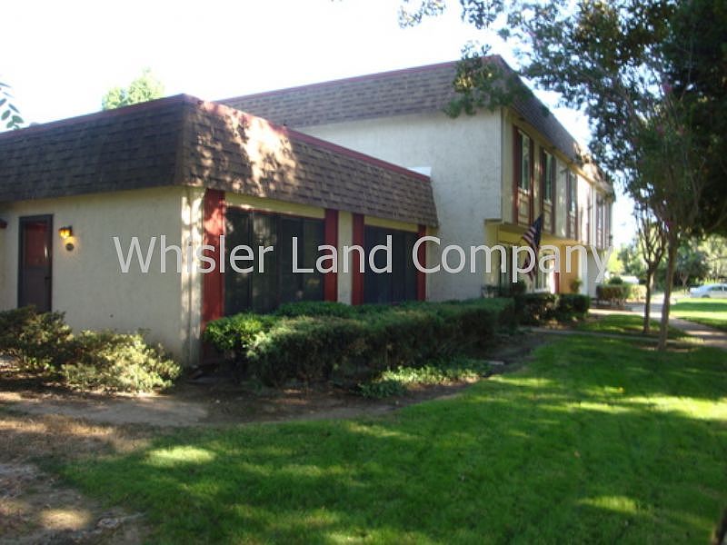 1st image of 8913 Salmon Falls Dr APT E