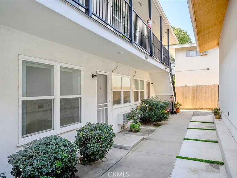 2930 Fairmount Ave #B — Photo 15