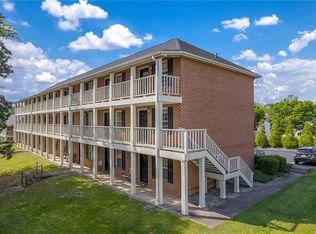 250 Elm St APT 627, Clemson, SC 29631