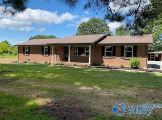 18079 Thompson Rd, Athens, AL 35611