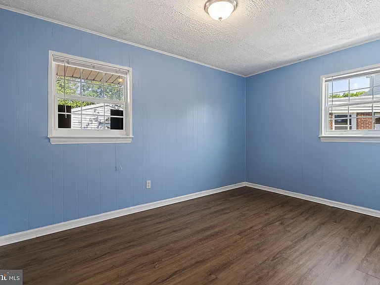 8030 New Riggs Rd — Photo 18