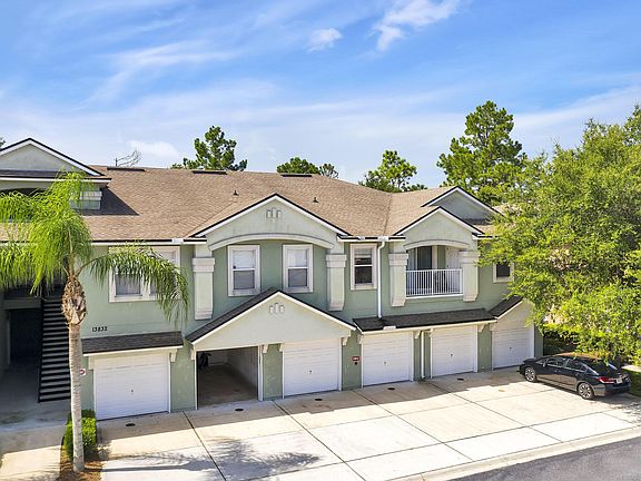 3rd image of 13832 Herons Landing Way #14-6