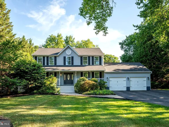 8417 Elvaton Rd, Millersville, MD 21108