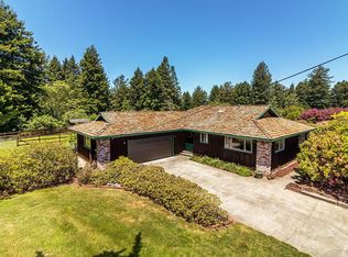 5536 Walnut Dr, Eureka, CA 95503