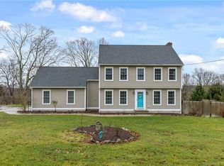 537 Old Hartford Rd, Colchester, CT 06415