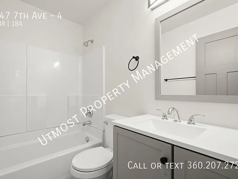 947 7th Ave #4 — Photo 2