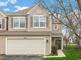 1010 Rocky Hill Cir, Joliet, IL 60432