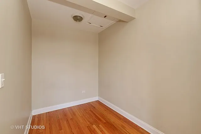 3765 N Racine Ave #C — Photo 7