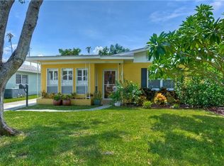 522 Columbia Dr, Tampa, FL 33606
