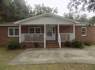 1019 Red Hill Rd, Huger, SC 29450