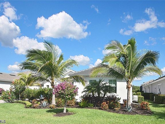 4th image of 18958 Wildblue Blvd