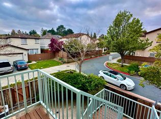 592 Dutch Elm Dr, Hercules, CA 94547