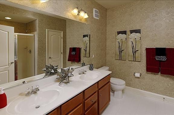 Bradford Master Bathroom