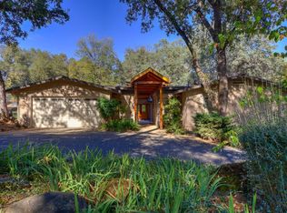 9375 Robin Ln, Newcastle, CA 95658