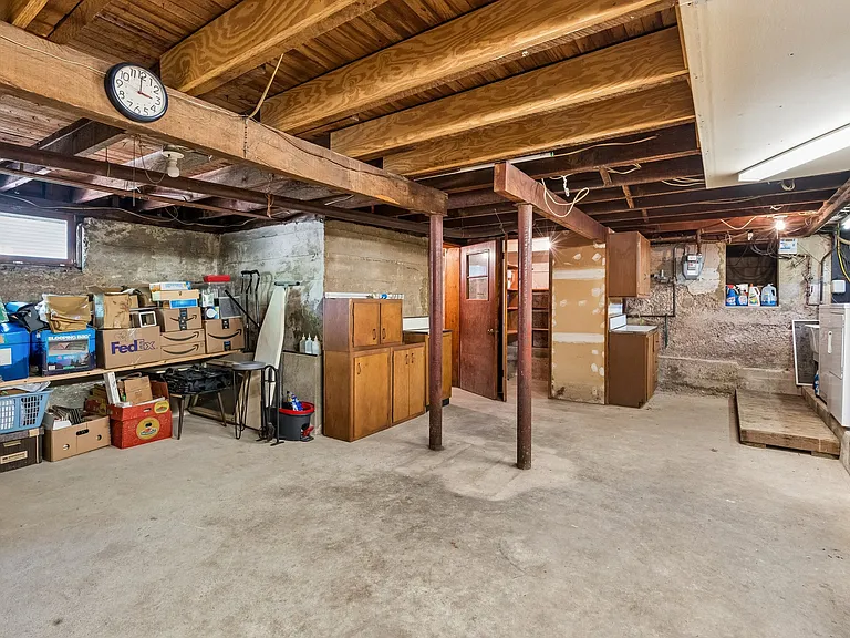 186 W Northfield Rd — Photo 26
