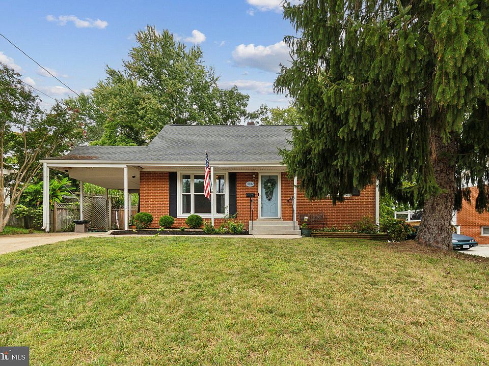1st image of 14042 Mathews Dr