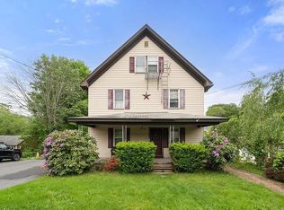 1438 Somerset Ave FLOOR 1, Taunton, MA 02780