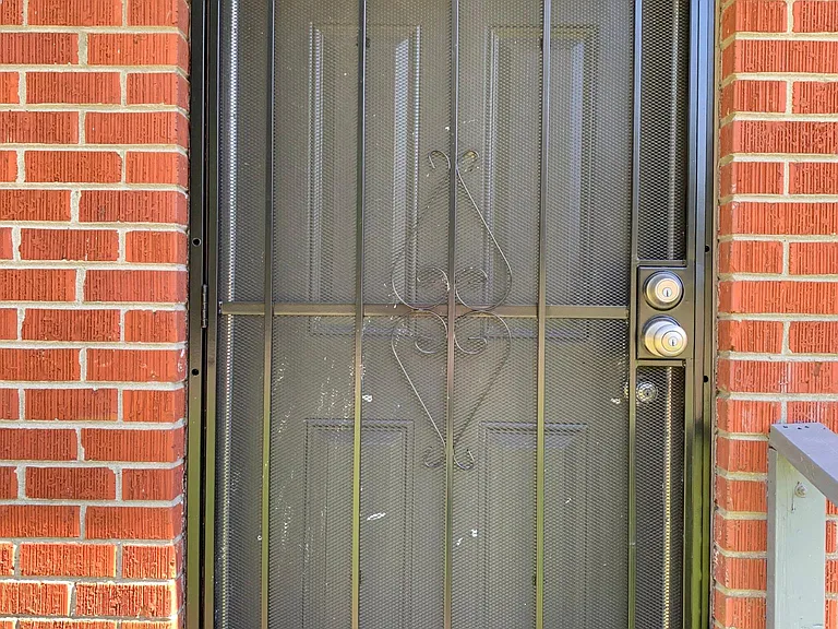 1423 Oberle Ave — Photo 10