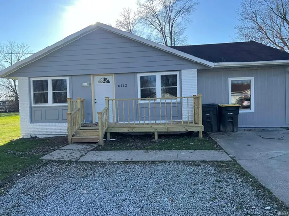 6112 Hystone Dr, Fort Wayne, IN 46816