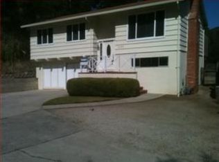 1038 Yosemite Dr, Pacifica, CA 94044