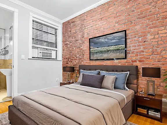 2nd image of 227 E 82nd St APT 2W