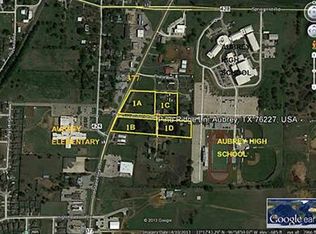 511 Pine Ridge Ln, Aubrey, TX 76227