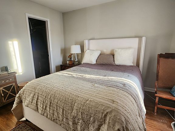 2nd image of 370 Wallace Rd APT A9