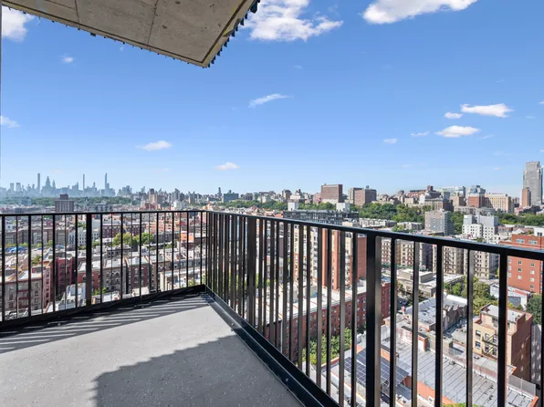 224 West 124th Street image 1 of 25