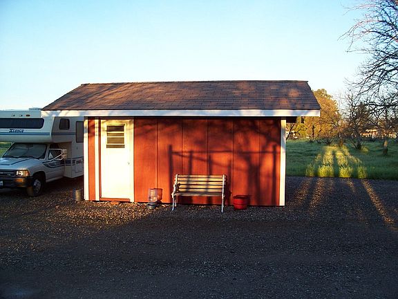 3rd image of 5220 Griffin Ln
