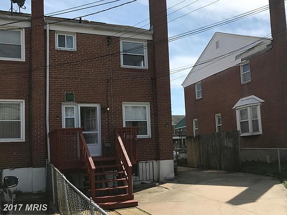 Rear deck and off-street parking