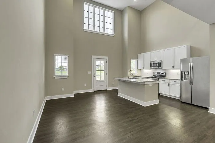 2 bed, 2.5 bath, 1432 sqft, $1,900 — Photo 2