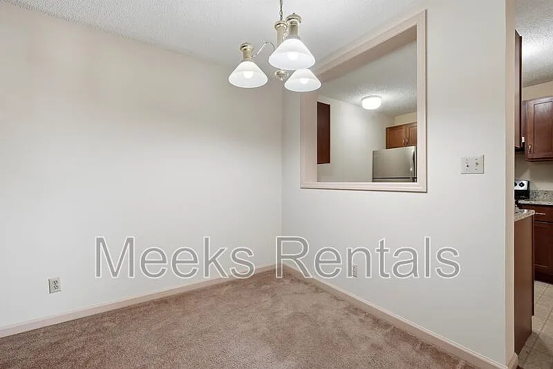 2 bed, 2.0 bath, 870 sqft, $995 — Photo 4