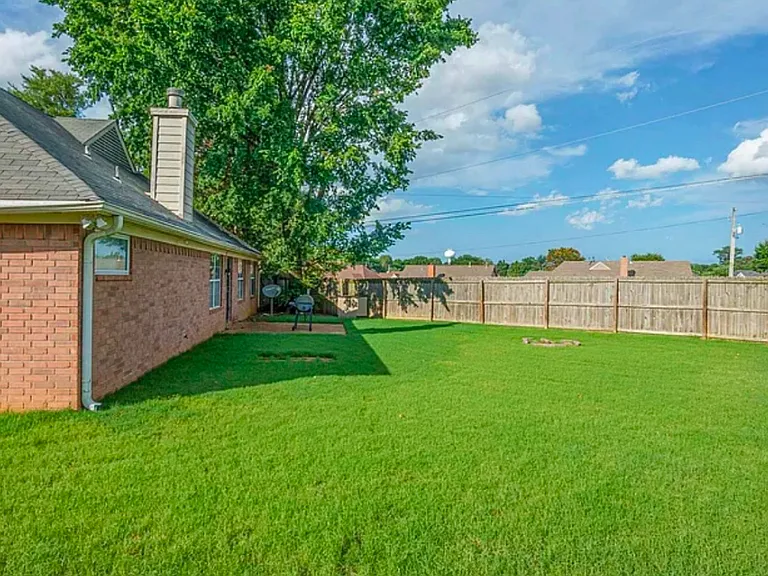 5388 Bradley Ridge Cv — Photo 7