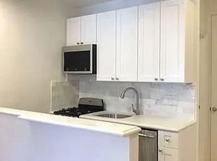 423 E 83rd St APT 4F, New York, NY 10028