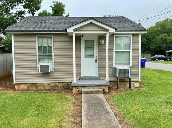 1 Walker Ct, Bowling Green, KY 42101