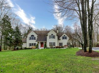 2474 Field St, Cortlandt Manor, NY 10567