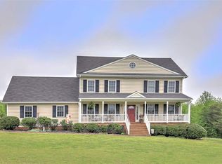 251 Breezywood Ln, Louisa, VA 23093