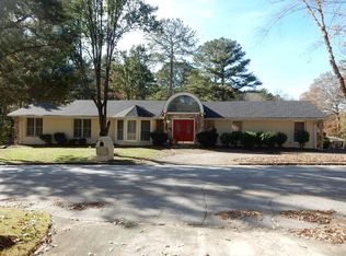 3007 Collier Dr NW, Atlanta, GA 30318
